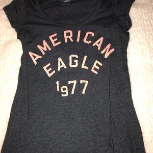 American Eagle favorite tee